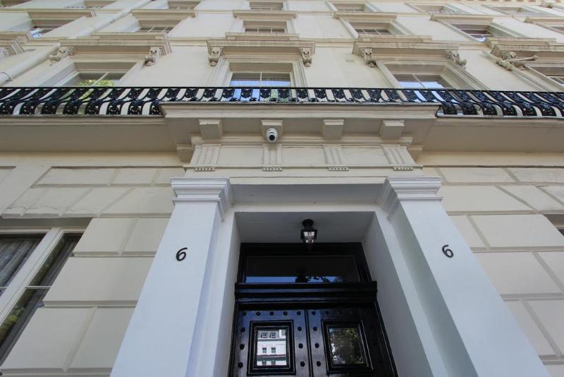 Stay In Serviced Apartments Queensway London Exterior photo